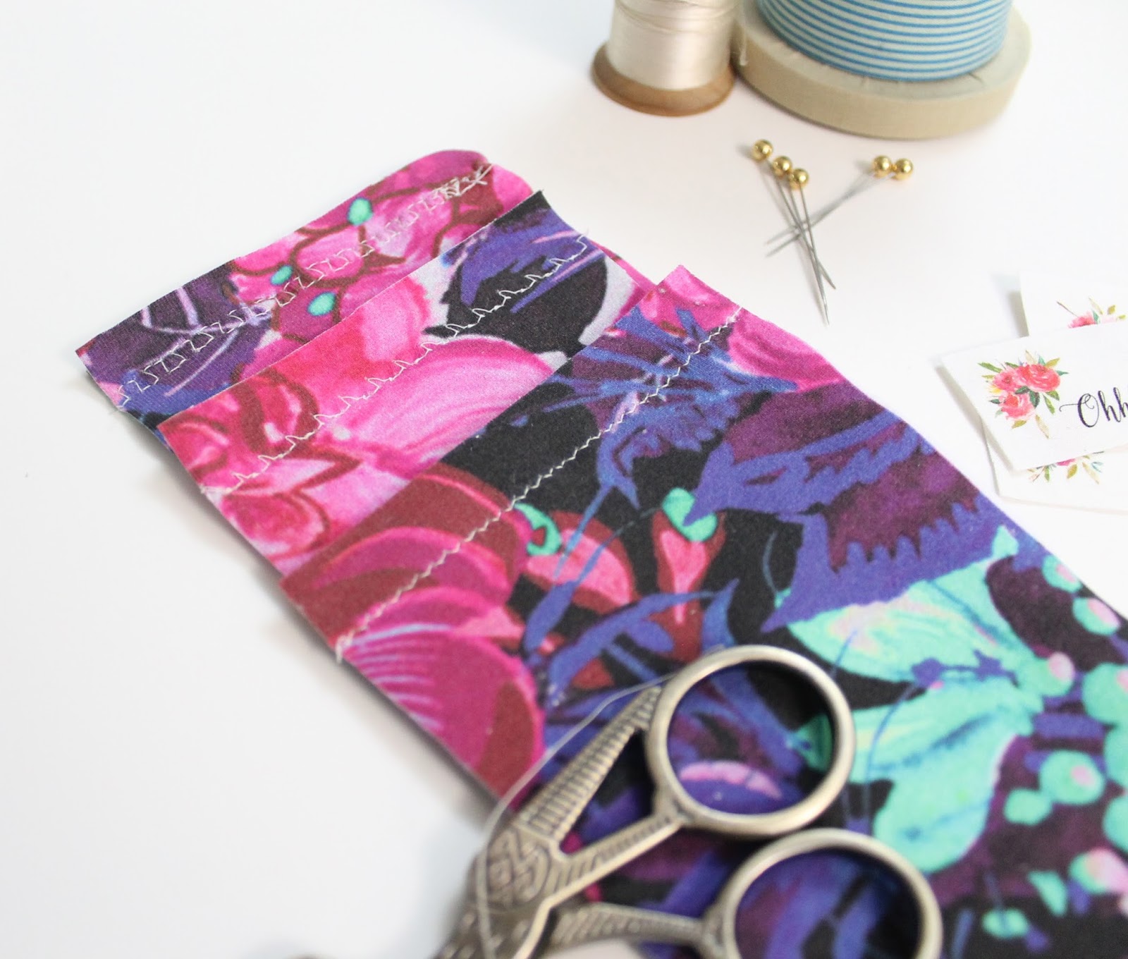 Ohhh Lulu... How to sew knit fabric without using a serger.