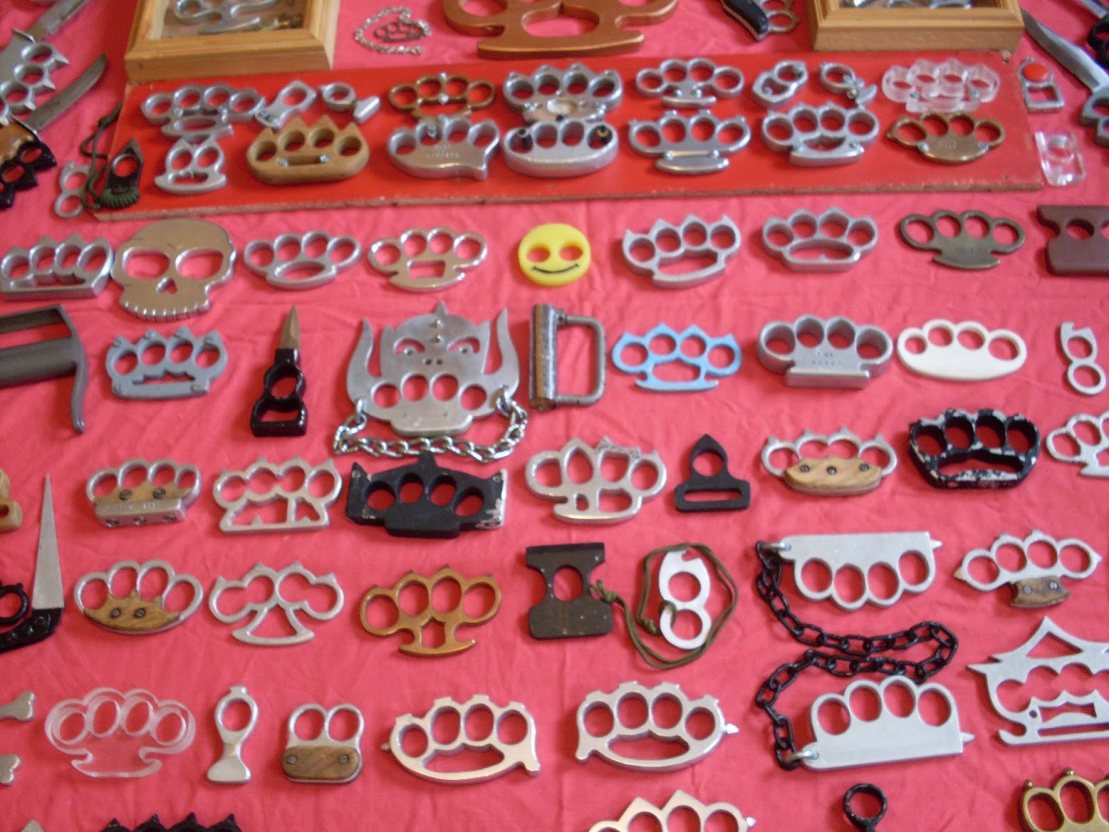 All About Weapons Massive Brass Knuckles Collection 2017