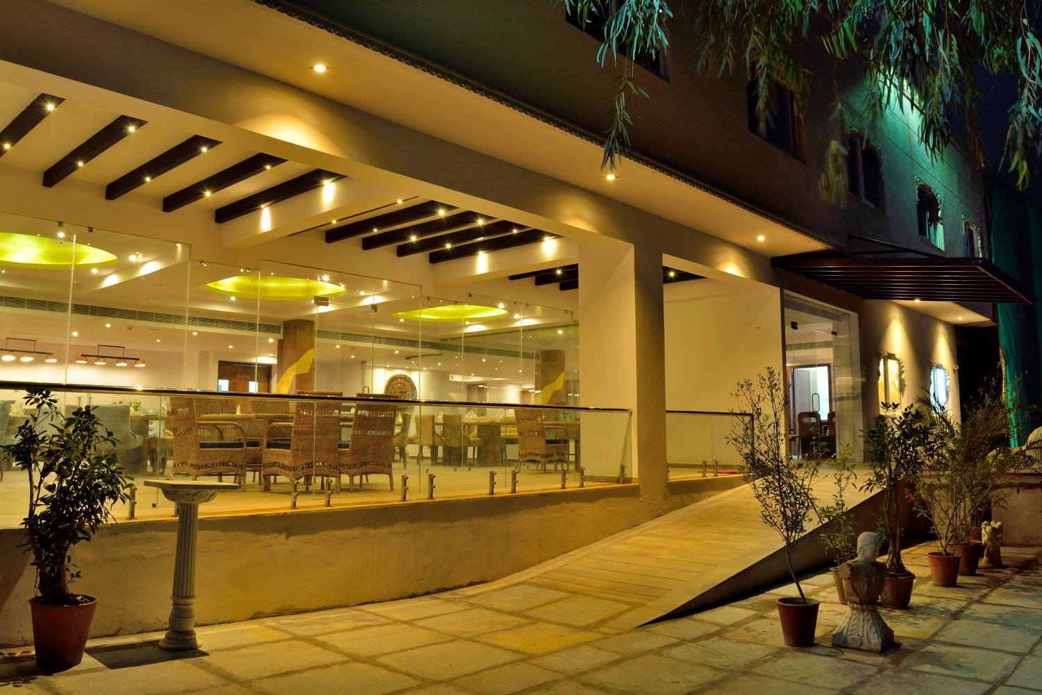 Chef’s Tasting Menu at Bay Leaf Restaurant, Bamboo Saa Resort & Spa