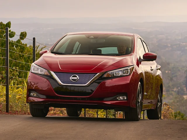 Nissan Leaf obtém 5 estrelas no NCAP