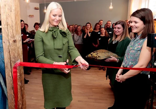 Crown Princess Mette Marit wore Christian Louboutin pumps, attended the opening of the Gallery Normisjon's Pilestredet recycling shop