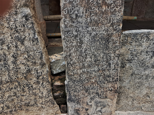 Inscriptions at Bhoga Nandeeshwara Temple