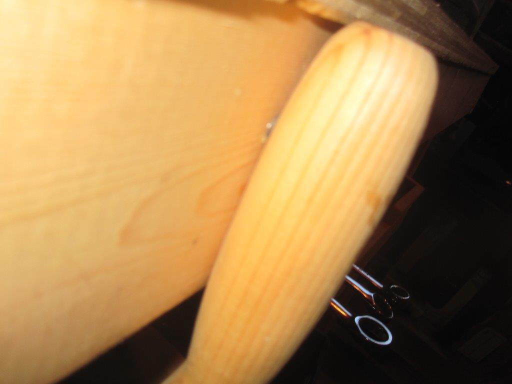 The Valley Woodworker Setting up the lathe for pen turning