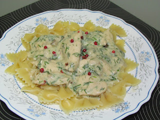 Pui in sos de parmezan / Chicken with parmesan sauce