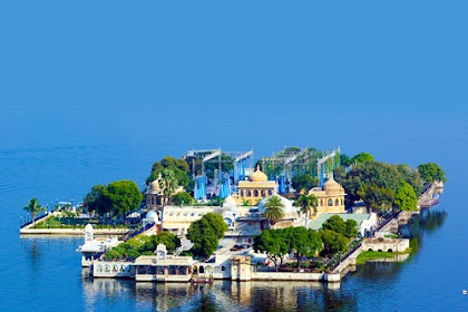 City of Lakes Udaipur : India