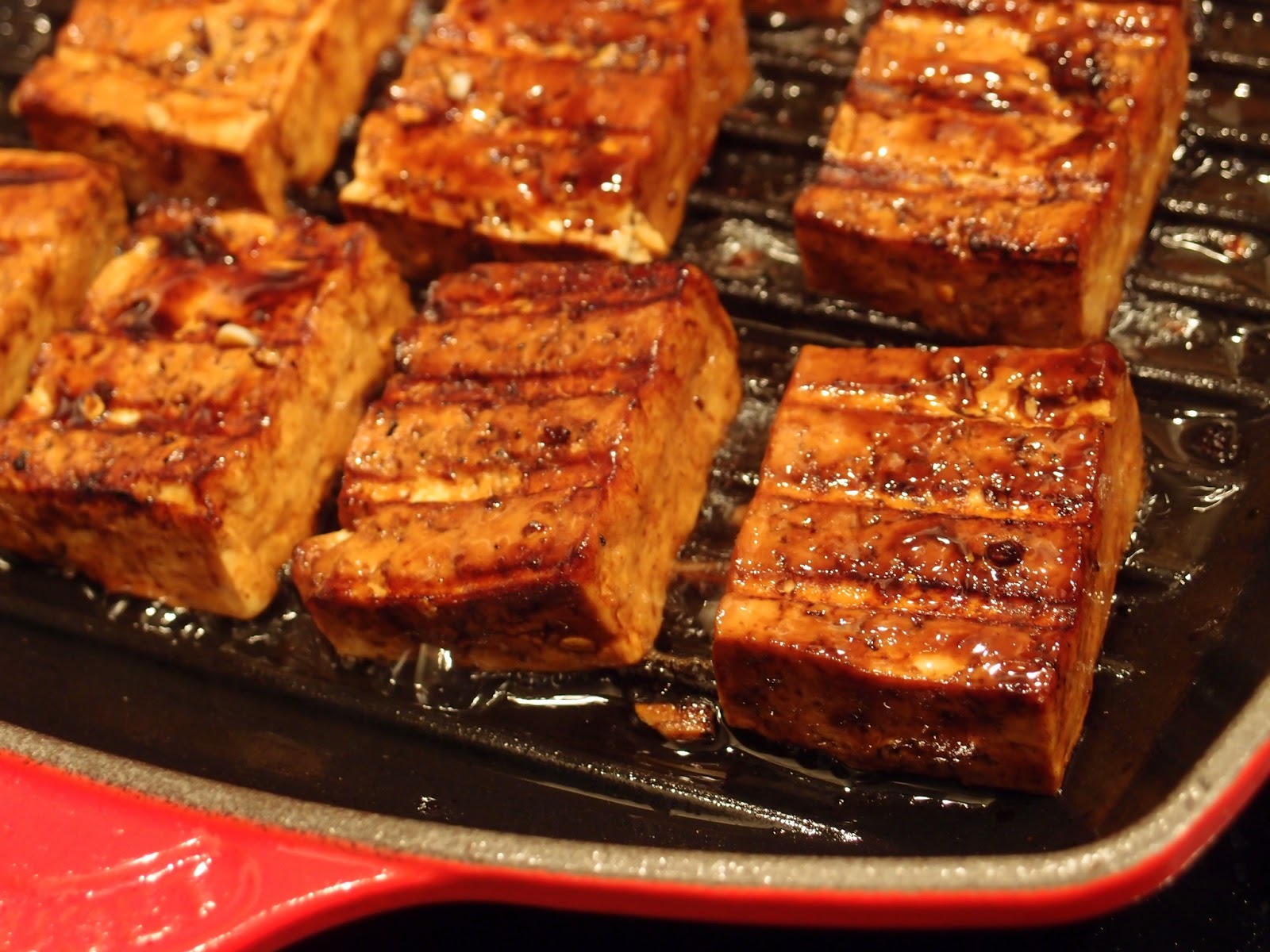 The VegHog Chargrilled pineapple and balsamic glazed tofu salad