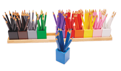 Résultat de recherche d'images pour "boites crayons couleur montessori"