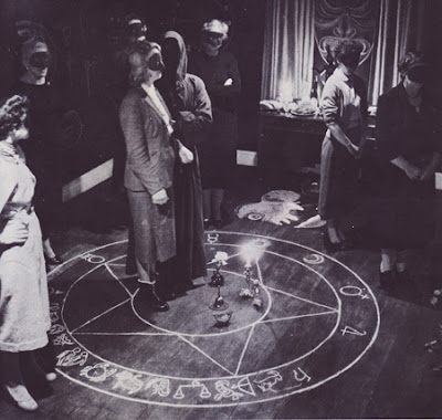 Μαγεία- Αποκρυφισμός  