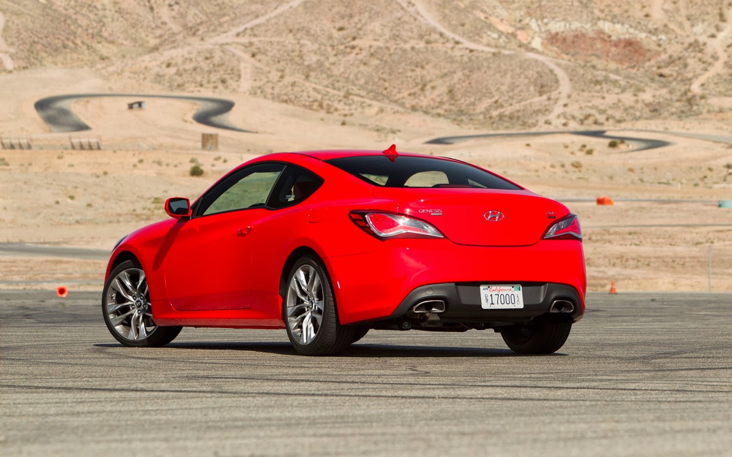 Hyundai Genesis Coupe R-Spec Photos | Auto Emb