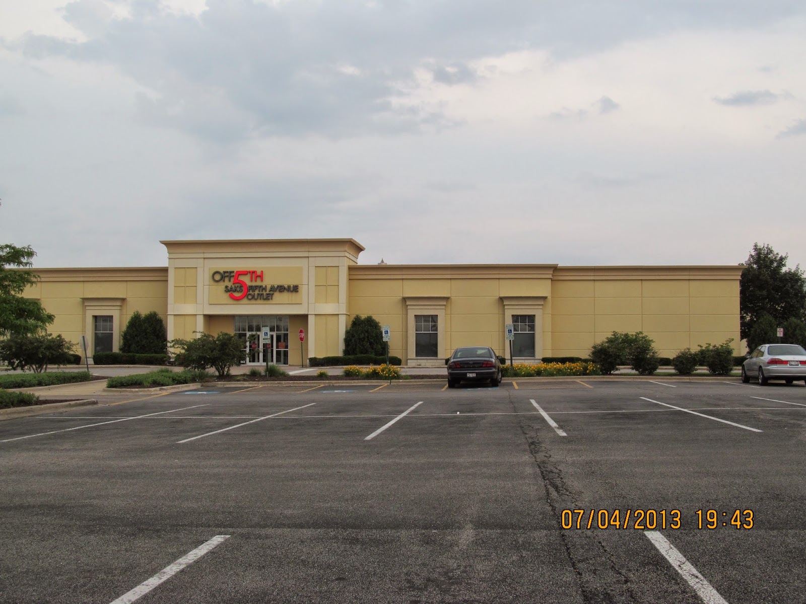 Trip to the Mall Gurnee Mills (Gurnee, IL)