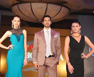 Dino Morea endorses Raymonds Signature Luxury Fabric
