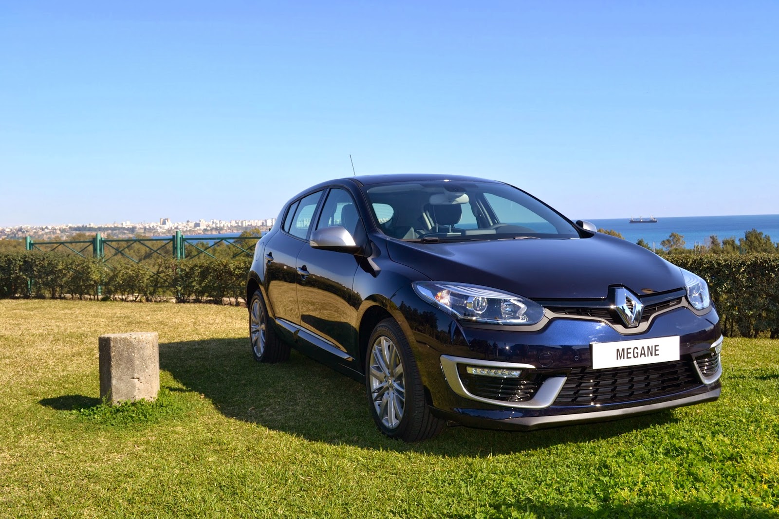 Renault Megane 3 седан