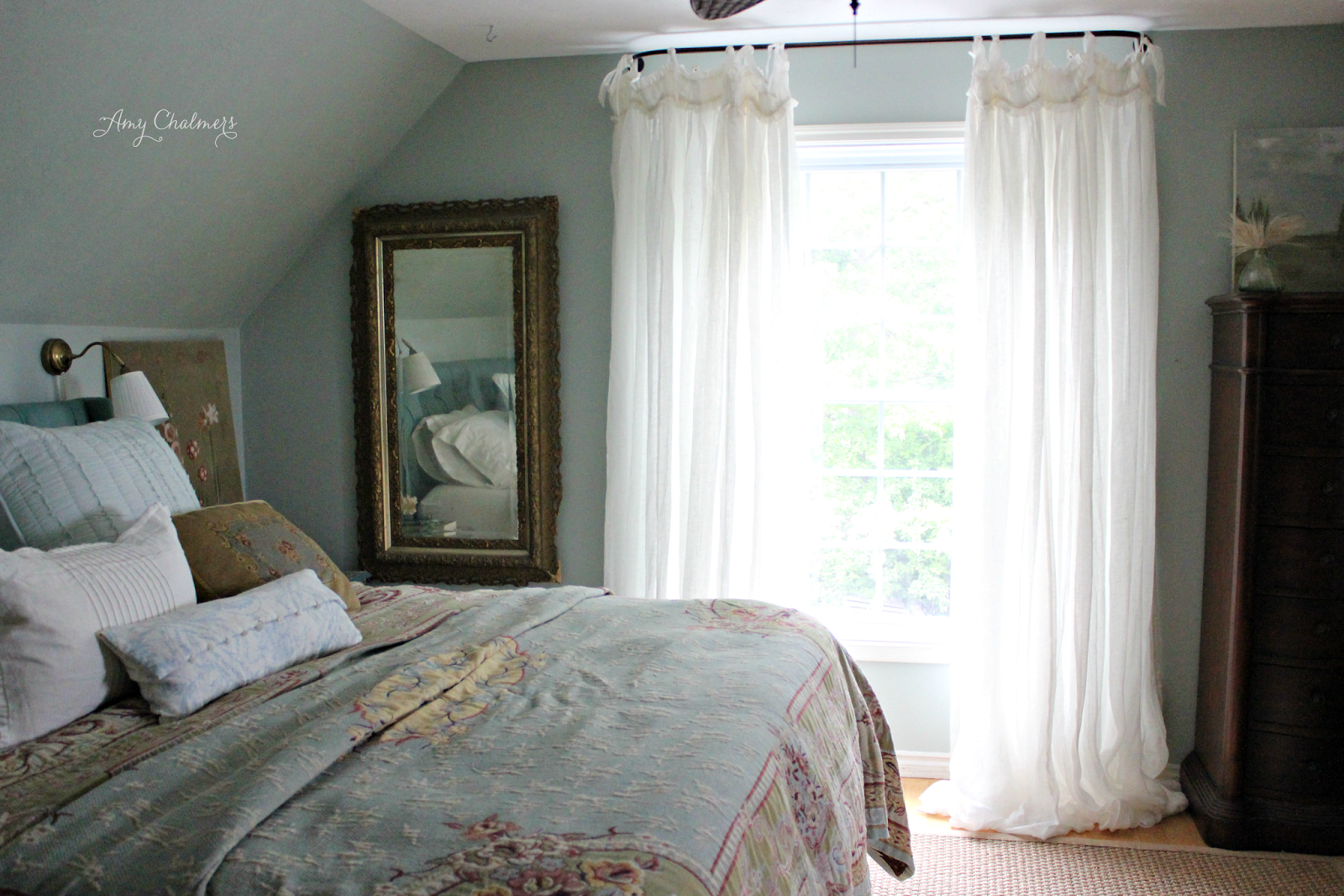 Maison Decor: Luscious Linen Balloon Curtains for Master ... Maison Decor: Luscious Linen Balloon Curtains for Master ... on Master Bedroom Curtains
id=73521
