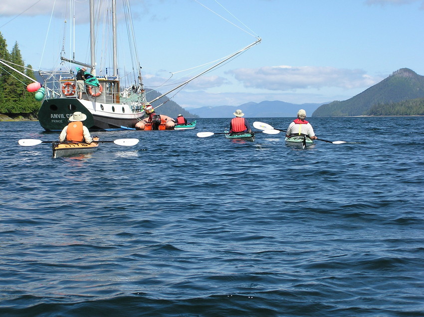 Haida Gwaii Tourism Kayak Haida Gwaii!
