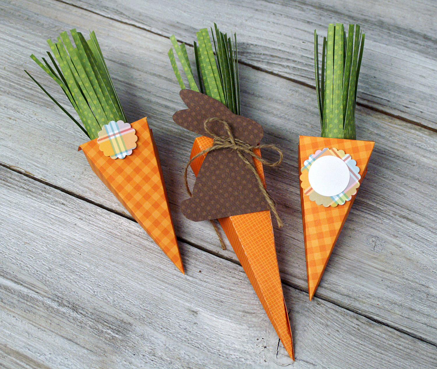 Ben Franklin Crafts and Frame Shop DIY Paper Carrots for Easter Treats