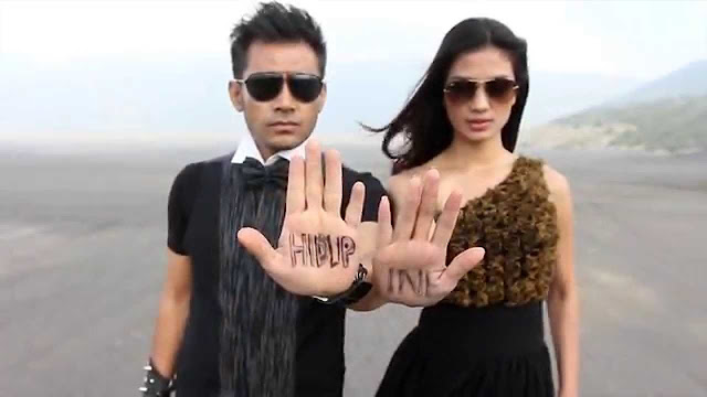 Lirik Lagu SAMPAI AKHIR = JUDIKA FEAT DUMA RIRIS - Lirik Lagu Dari Hati