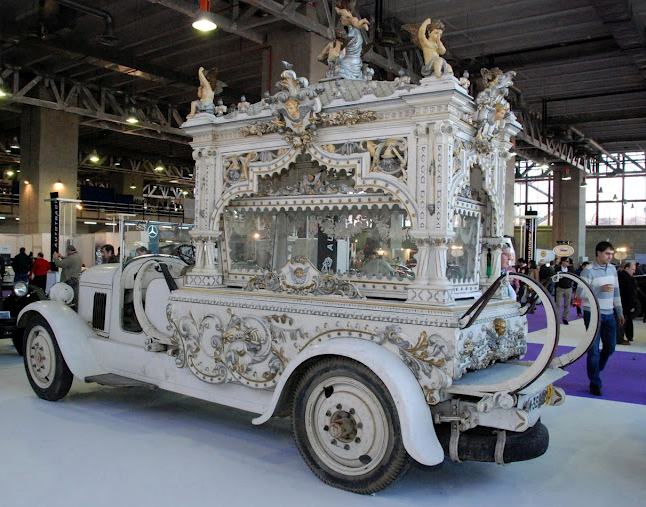Just A Car Guy: hearse cars of the 1920's from Spain, a cultural thing