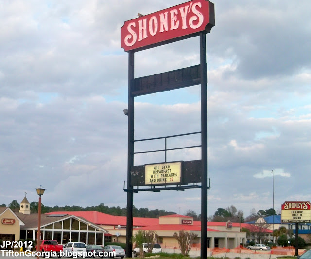 TIFTON Tift College Attorney Restaurant Bank Hospital Hotel