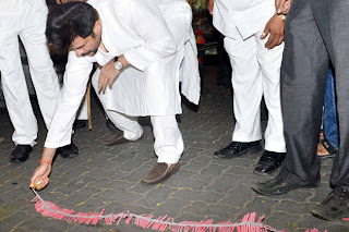 Anil Kapoor & Sonam Kapoor celebrate Diwali