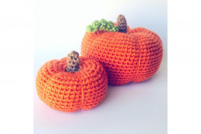 free Crochet patterns for Halloween Pumpkins!