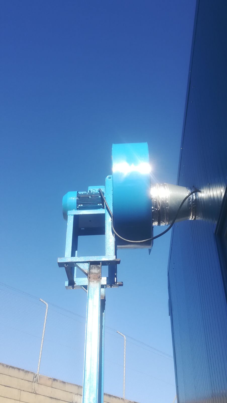 Salida de humos Madrid, Instaladores en Madrid salida de humos según normativa a buen precio