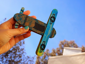 super easy cardboard biplane craft!