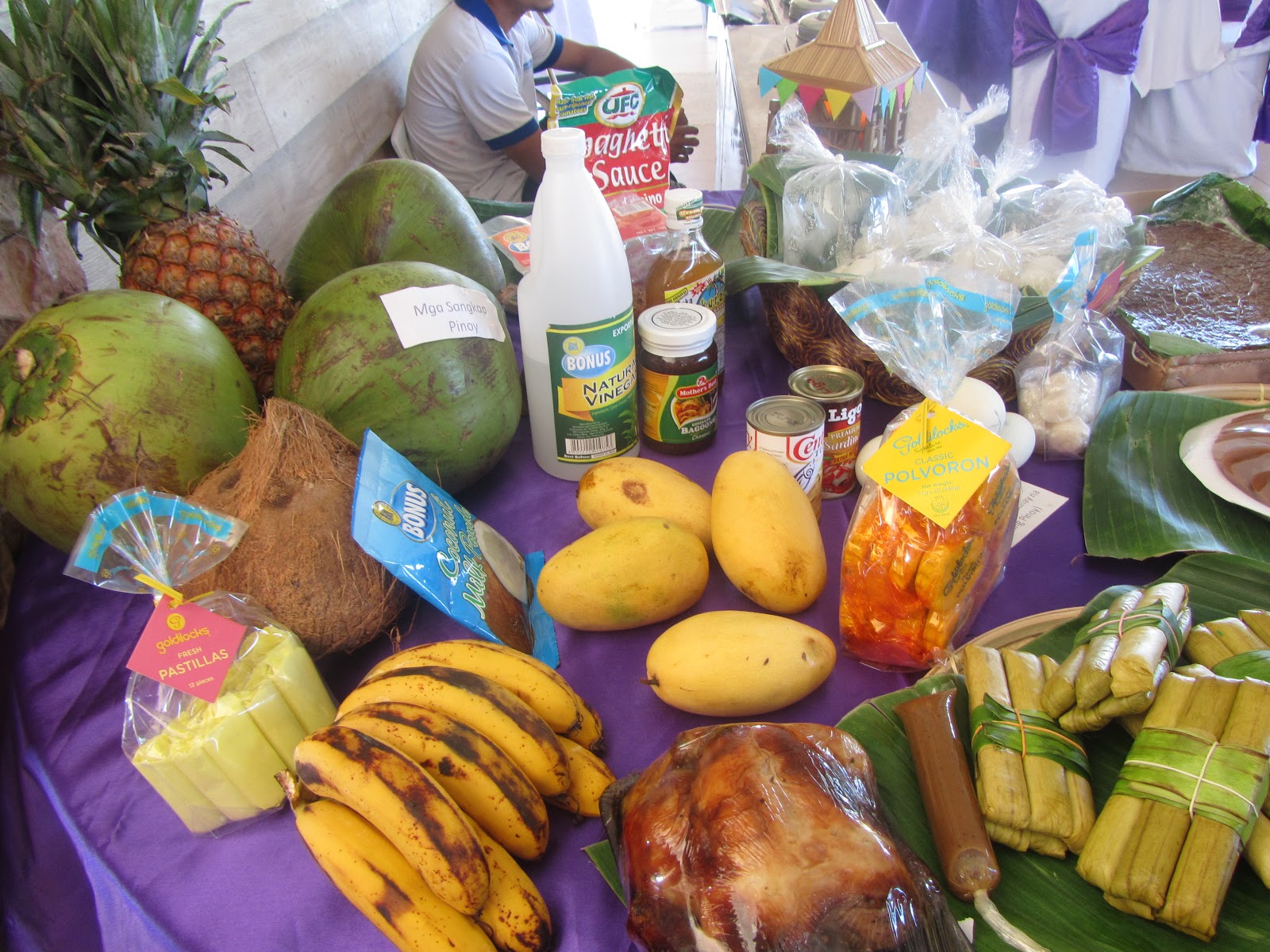 Animusdrifterer: Filipino children's party: what does it look like?