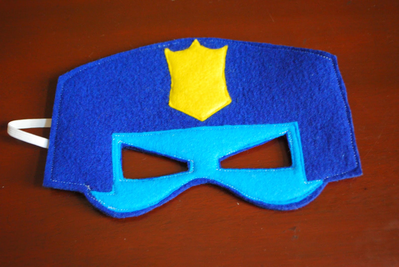 Simply Mangerchine: Chase Rescue Bots Felt Mask
