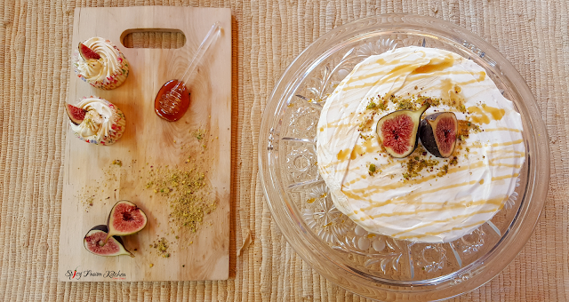 fig, pistachio, honey, sponge cake, cake, cake pictures, food, food recipe, baking, baked, food pictures, pinterest, pinterest food, fruit, organic, cake recipe, whipped cream, sweet, dessert, tea time, royal albert, spicy fusion kitchen, recipe, food blog, food blogger, food pictures, cupcakes, mini cakes