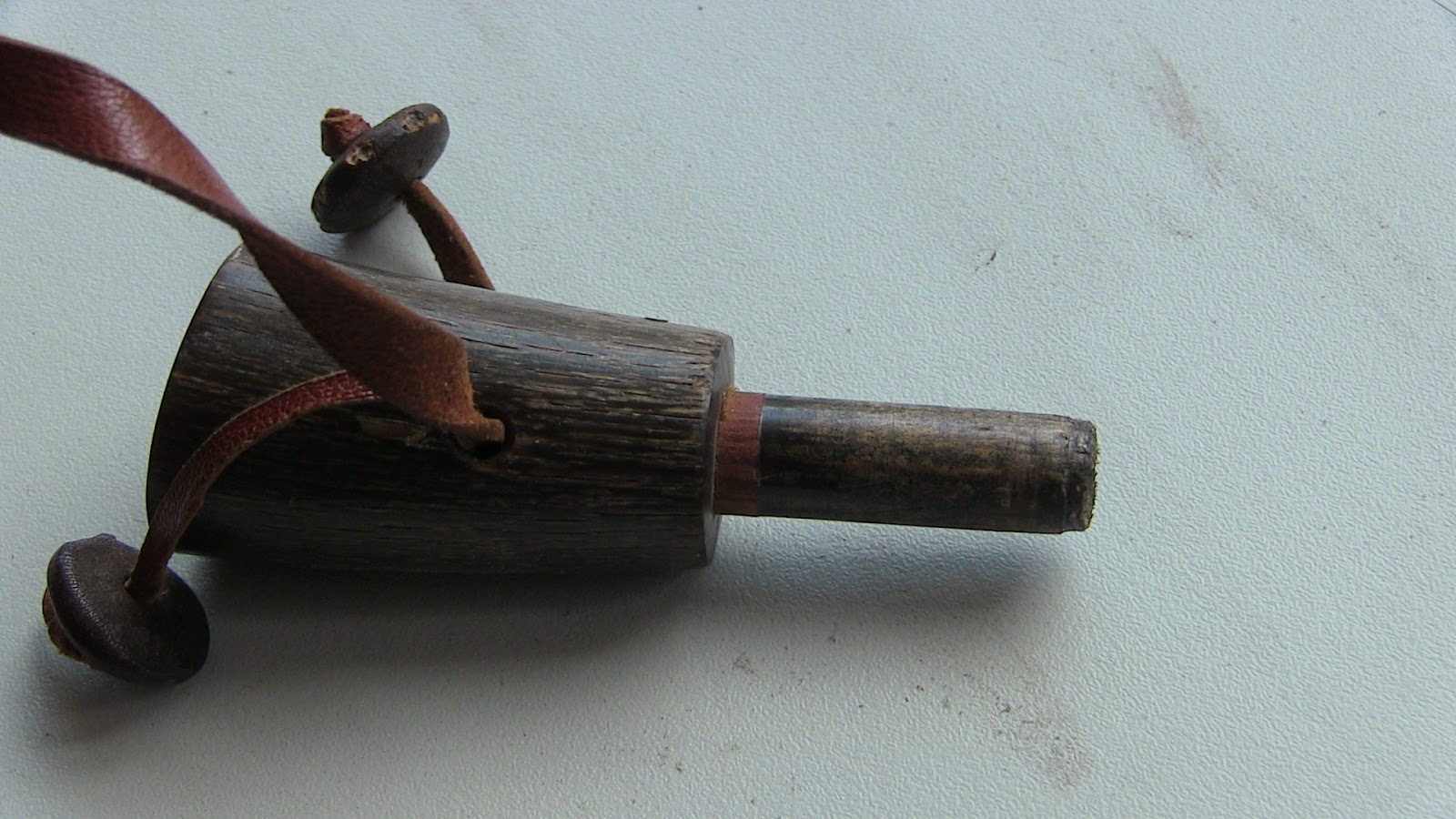 A Woodsrunner's Diary Making A Powder Horn.