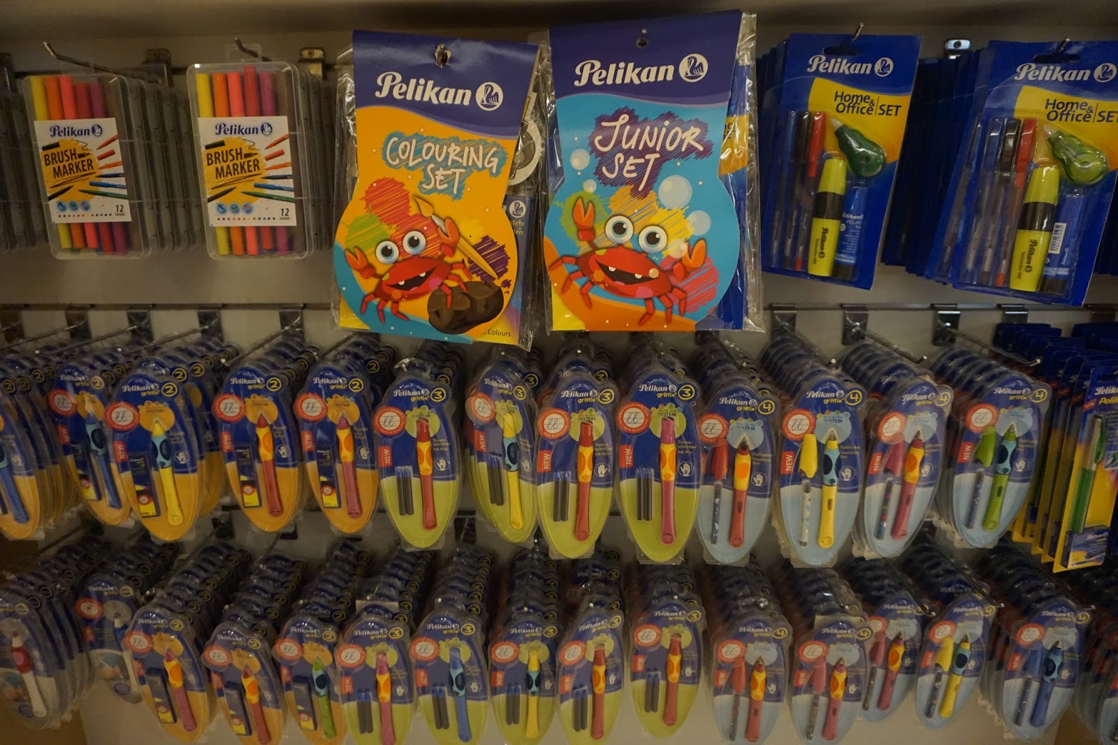 5 Little Angels: Pelikan Store at Mid Valley Having Its Annual Back to ...