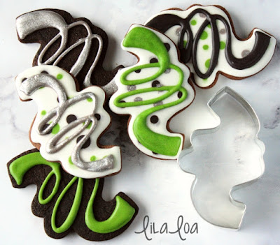 cookie decorating -- party decorated sugar cookies