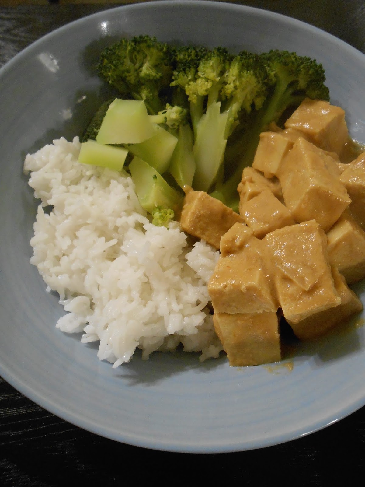 Eat cook and love Tofu épicé à la sauce aux arachides