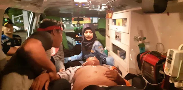 Korban Luka Retak Saat Hadang Mobil Jokowi Hanya Diurut Korban Luka Retak Saat Hadang Mobil Jokowi Hanya Diurut