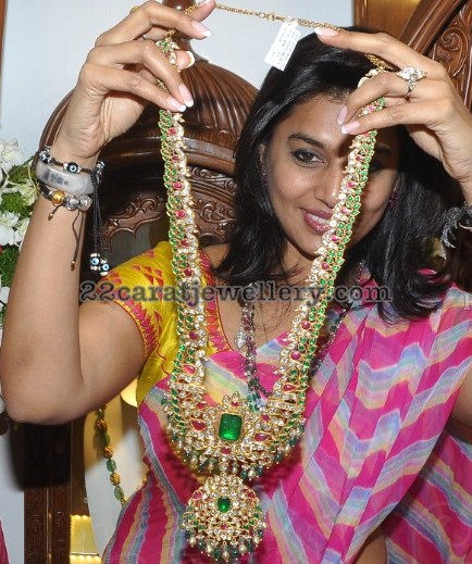 Peacock Long Chain with Emeralds
