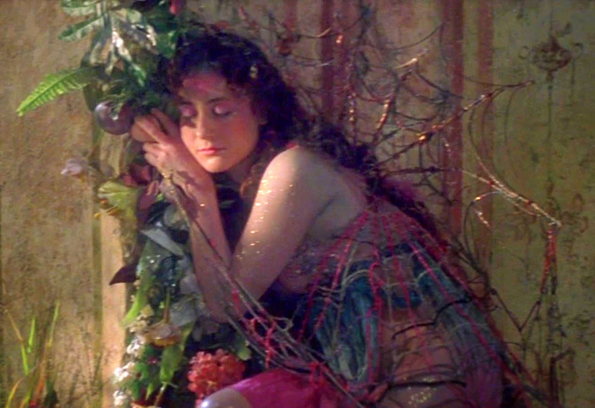 midsummer night screen