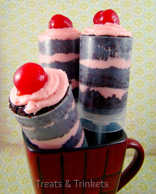 Treats Trinkets: Chocolate Cherry Push Up Cake Pops Treats Trinkets: Chocolate Cherry Push Up Cake Pops