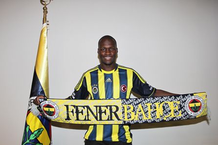 El Fenerbahçe hace oficial el fichaje de Moussa Sow