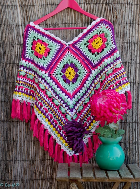 Knitting poncho ... very nice! - Free Crochet Patterns