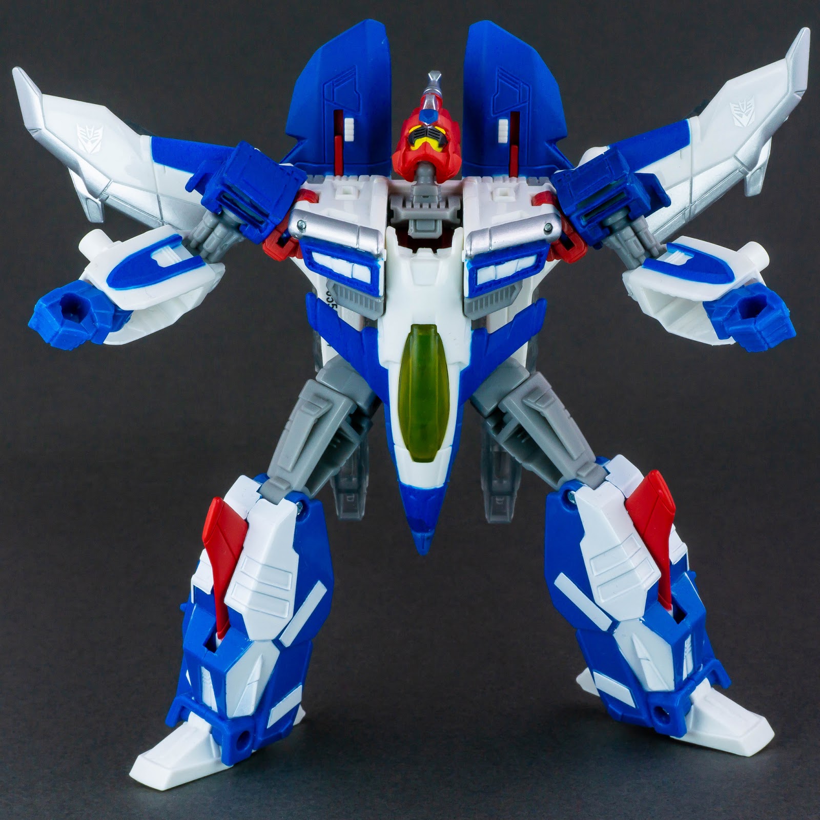 Convention Exclusive Transformers Ramjet robot mode posed
