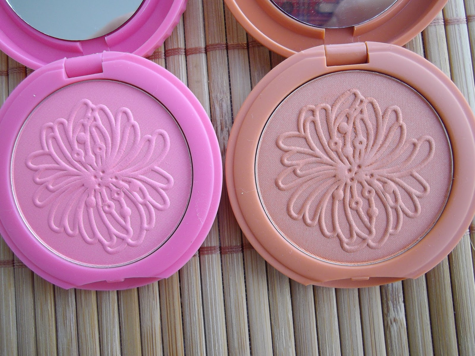 Pek Hanım Pek Hanımcık Ürün İncelemesi 120 PASTEL SPRING BLUSH ON 10