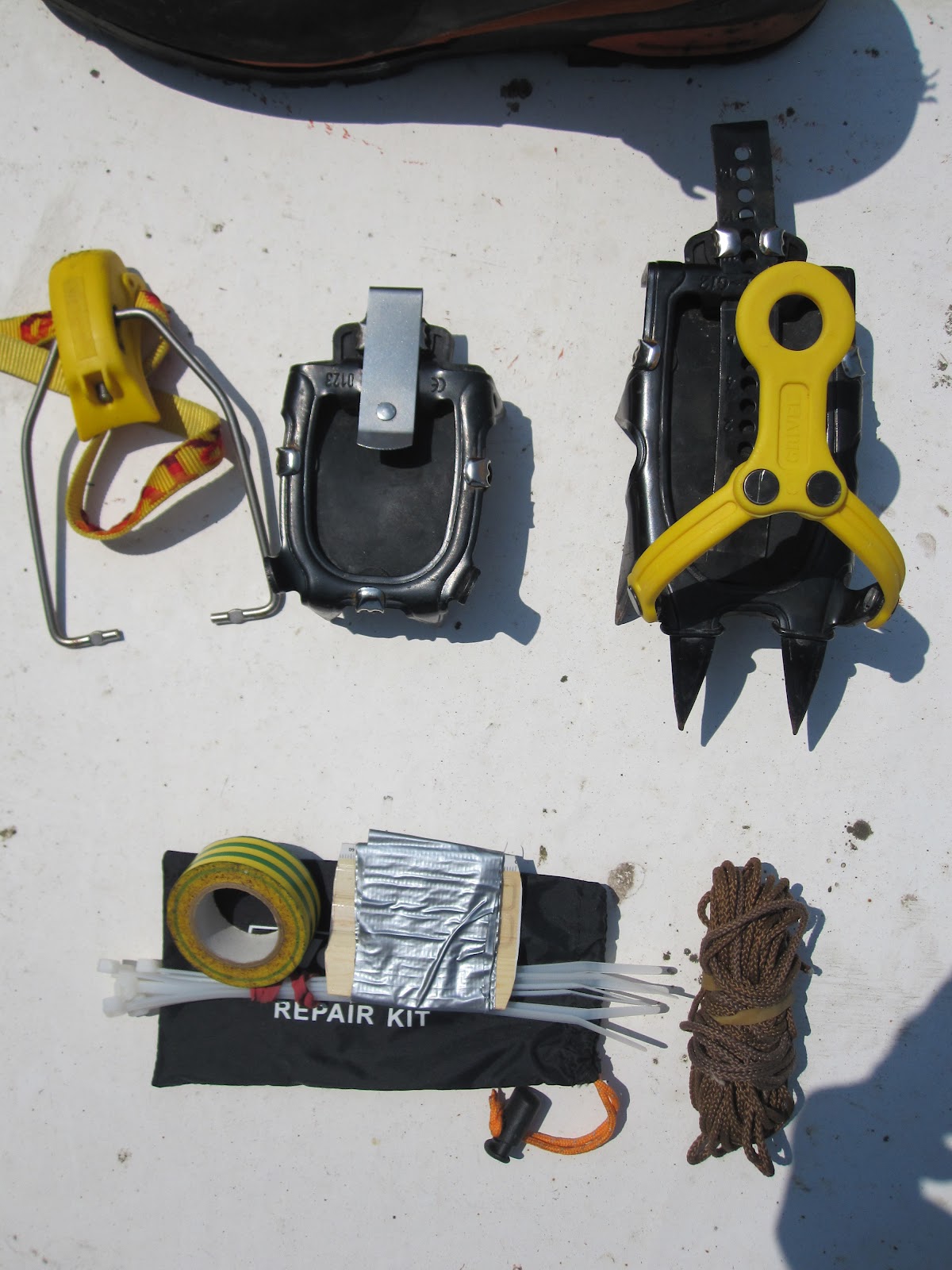 Rob Thornton's Solo Mountaineering Blog. SOLO EMERGENCY ACTIONS.(Lost