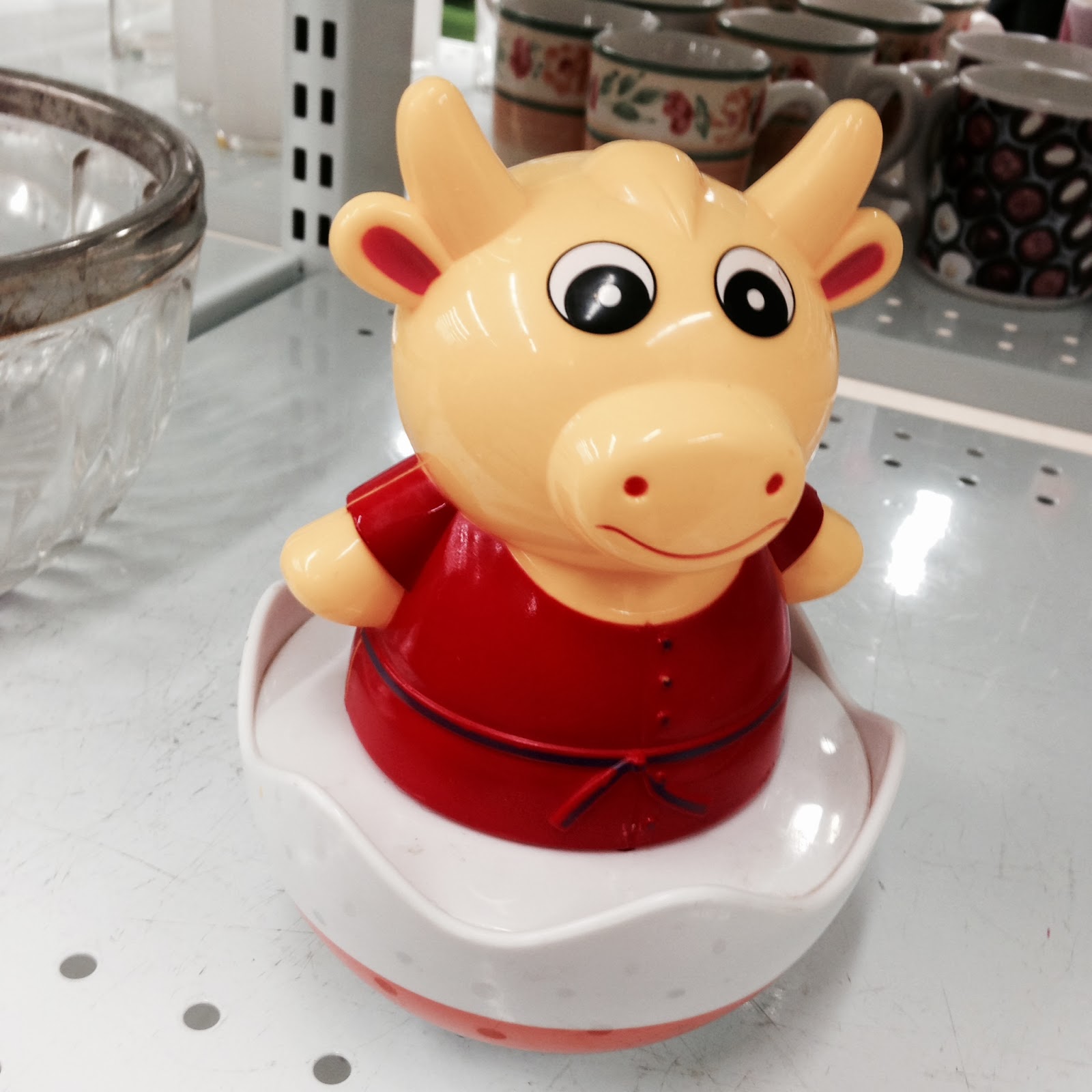 NINE WEIRD KNICKKNACKS FROM THE VALUE VILLAGE THRIFT STORE IN