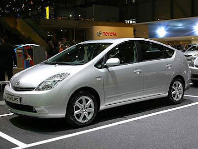 toyota_prius_photo