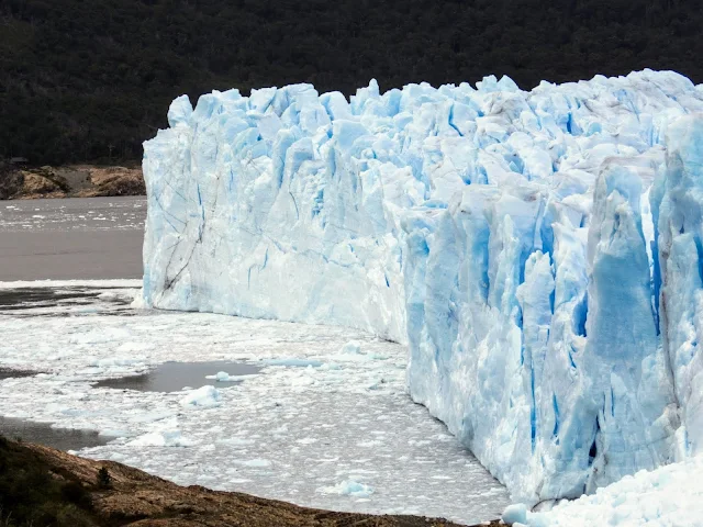 Patagonia 2 week Itinerary: Perito Moreno Glacier near El Calafate Argentina