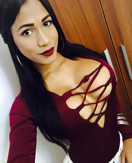 Schoolgirl tinder gaysex piercing
