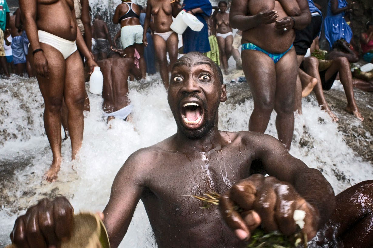 Haitian Women Desnudo