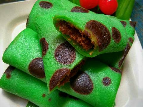 Resep Membuat Kue Dadar Gulung Polkadot Yang Unik Dan Lezat Resep Koki Medan