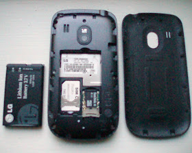 LG 500g back cover and battery removed 