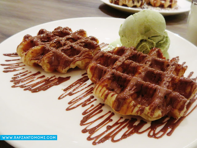 Wafflemeister Malaysia - Kemanisan Waffle Coklat Belgium Dalam Mulut Anda!